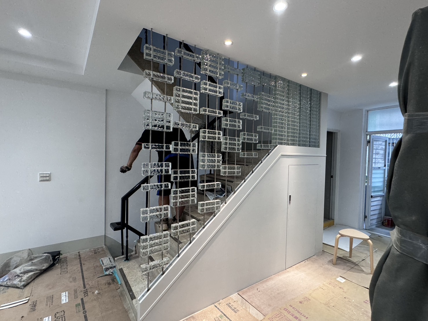 老屋翻新施工階段 天花板木作與結構工程